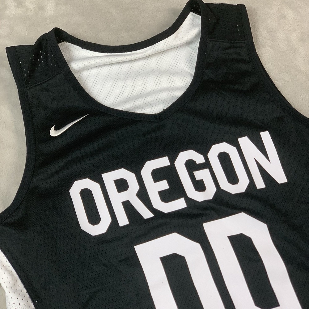 Nee Nike Oregon Ducks Reversible Jersey Women's Medium White Black AA0078